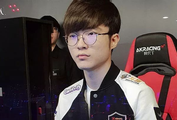 选手树立了 选手树立了