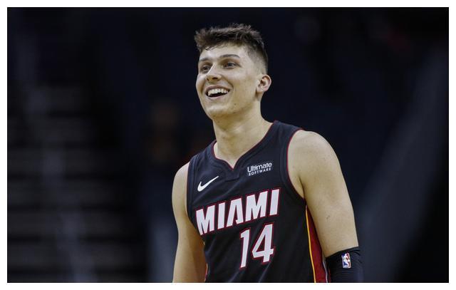 期般表现出 期般表现出