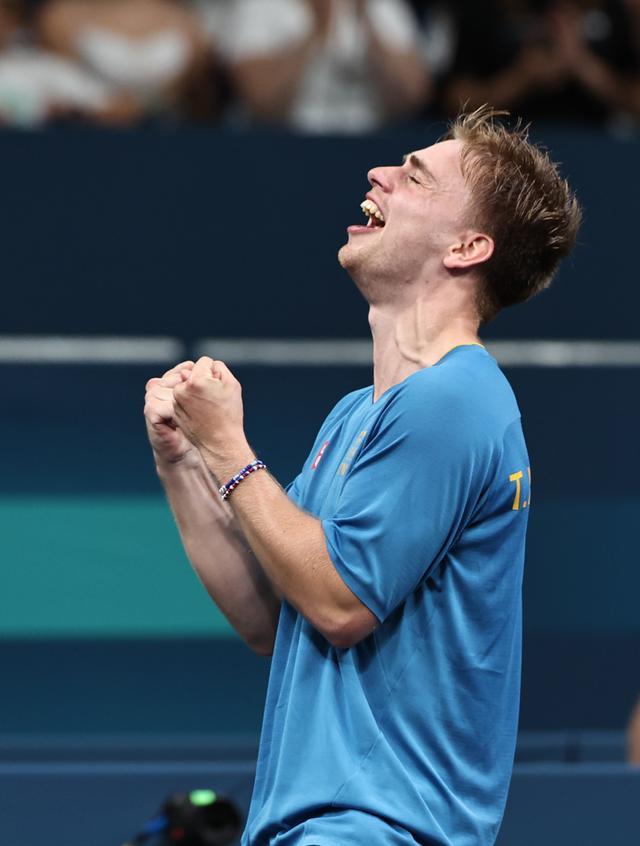 一直以来都 一直以来都