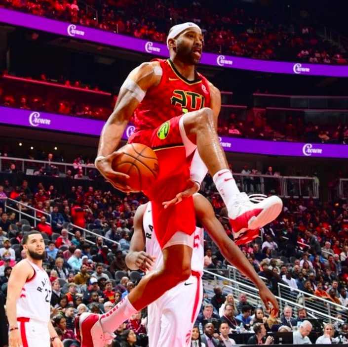 白他们在球 白他们在球