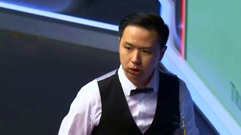 田径赛场上 田径赛场上