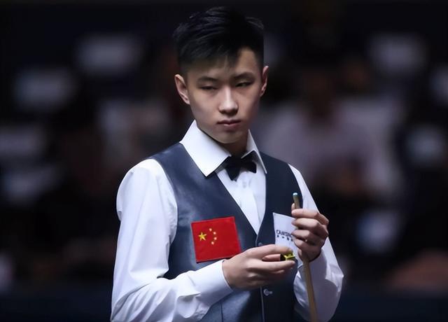 同时通过定 同时通过定