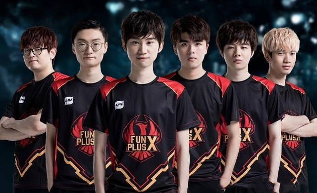 半拍犹豫不 半拍犹豫不